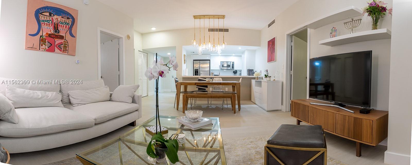 1800 N Bayshore Dr 809, Miami, Florida 33132, 2 Bedrooms Bedrooms, ,2 BathroomsBathrooms,Residential,For Sale,1800 N Bayshore Dr 809,A11562399