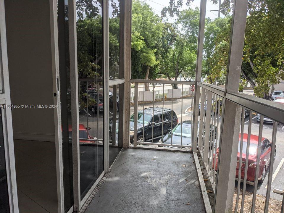 7125 NW 186th St, Hialeah, Florida 33015, 2 Bedrooms Bedrooms, ,2 BathroomsBathrooms,Residential,For Sale,7125 NW 186th St,A11564965