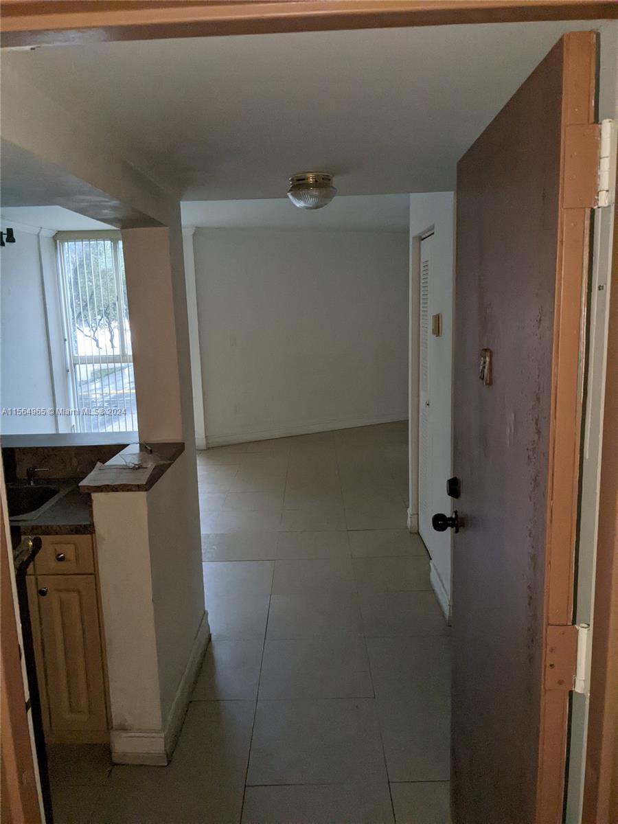 7125 NW 186th St, Hialeah, Florida 33015, 2 Bedrooms Bedrooms, ,2 BathroomsBathrooms,Residential,For Sale,7125 NW 186th St,A11564965