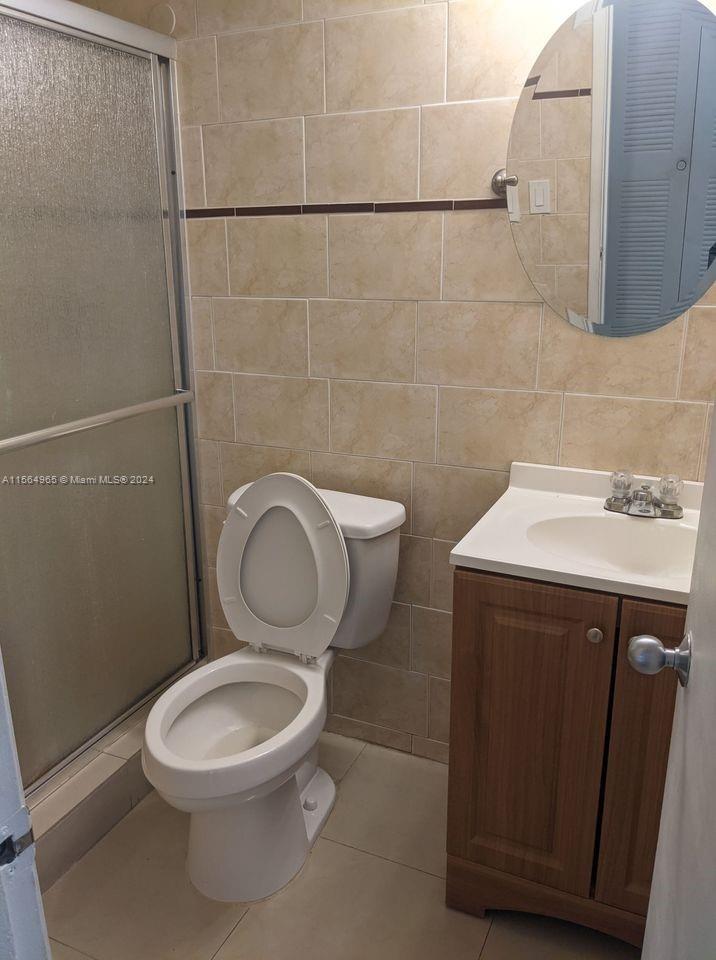 7125 NW 186th St, Hialeah, Florida 33015, 2 Bedrooms Bedrooms, ,2 BathroomsBathrooms,Residential,For Sale,7125 NW 186th St,A11564965