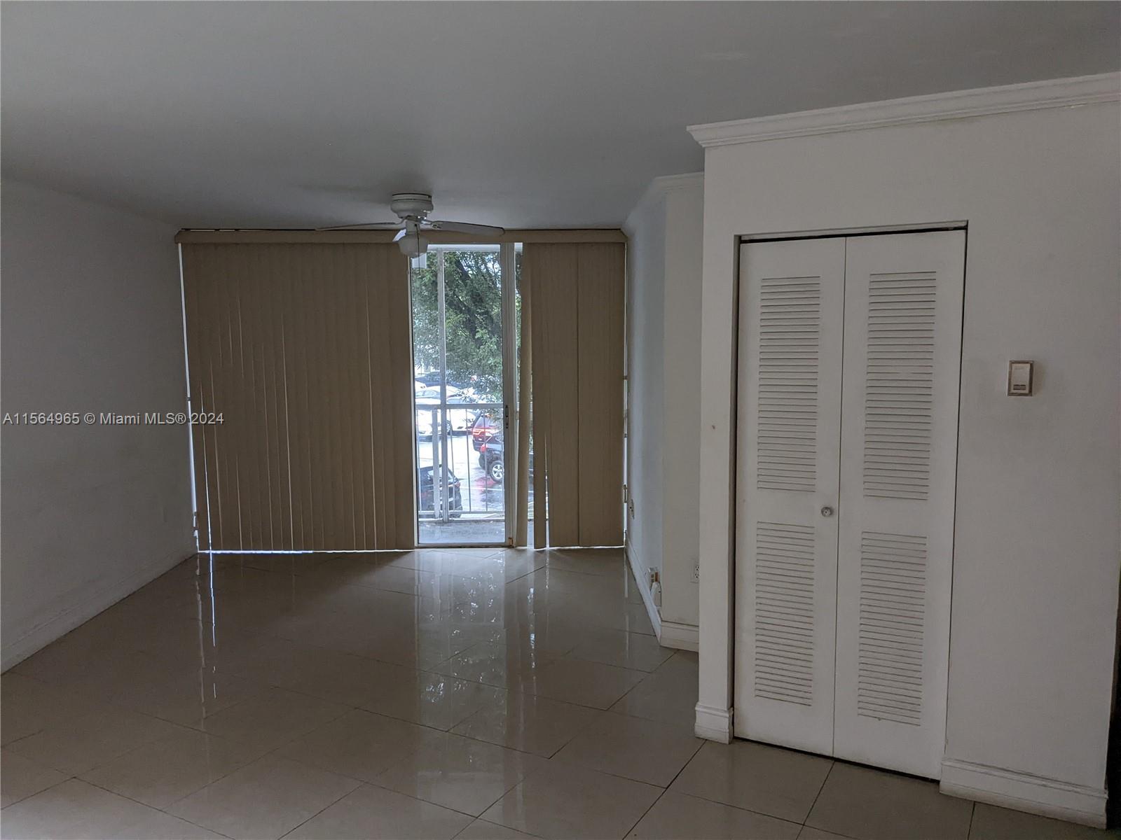 7125 NW 186th St, Hialeah, Florida 33015, 2 Bedrooms Bedrooms, ,2 BathroomsBathrooms,Residential,For Sale,7125 NW 186th St,A11564965