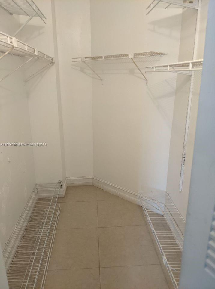 7125 NW 186th St, Hialeah, Florida 33015, 2 Bedrooms Bedrooms, ,2 BathroomsBathrooms,Residential,For Sale,7125 NW 186th St,A11564965