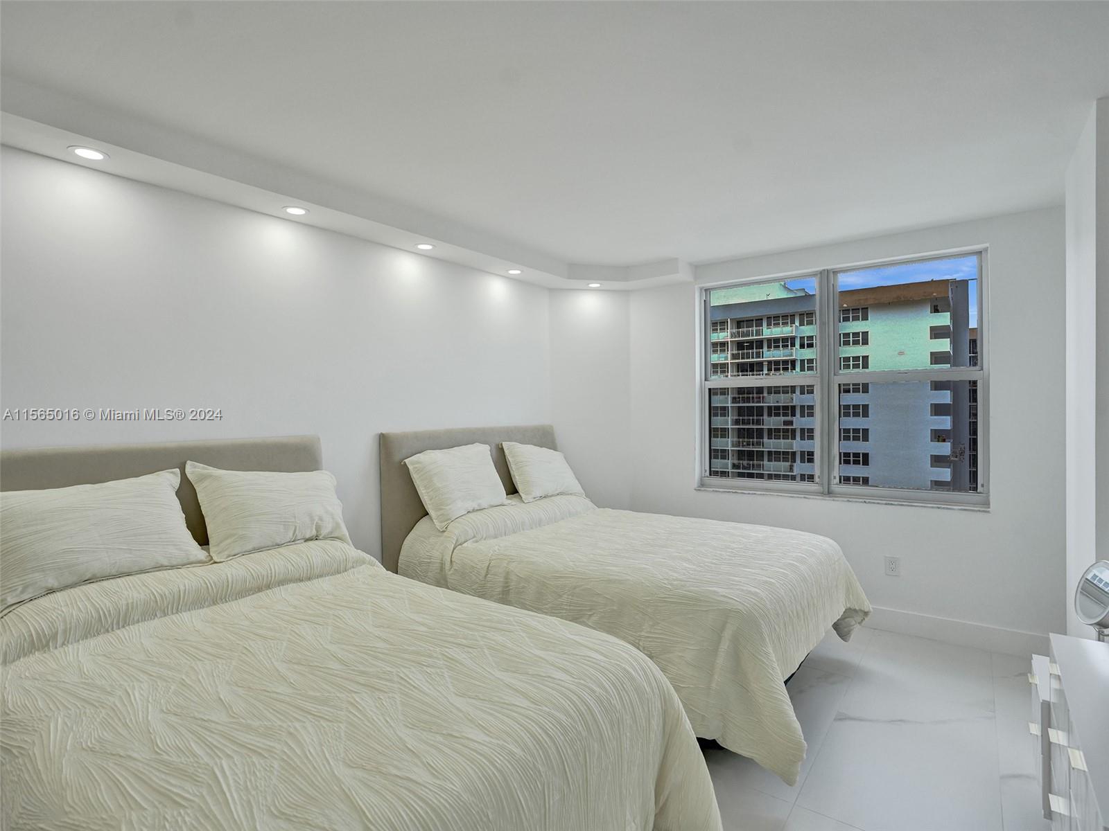 1980 S Ocean Dr 18J, Hallandale Beach, Florida 33009, 2 Bedrooms Bedrooms, ,2 BathroomsBathrooms,Residentiallease,For Rent,1980 S Ocean Dr 18J,A11565016