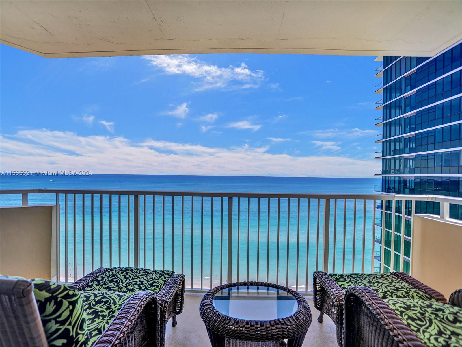 1980 S Ocean Dr 20E, Hallandale Beach, Florida 33009, 3 Bedrooms Bedrooms, ,2 BathroomsBathrooms,Residentiallease,For Rent,1980 S Ocean Dr 20E,A11565021