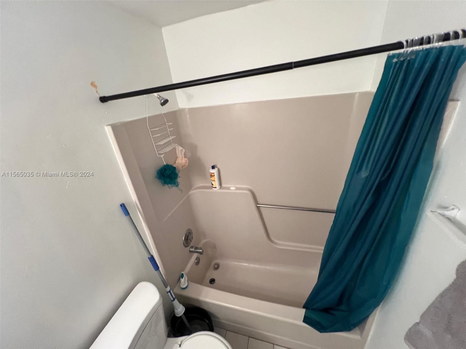 7931 Southgate Blvd E7, North Lauderdale, Florida 33068, 2 Bedrooms Bedrooms, ,2 BathroomsBathrooms,Residential,For Sale,7931 Southgate Blvd E7,A11565035