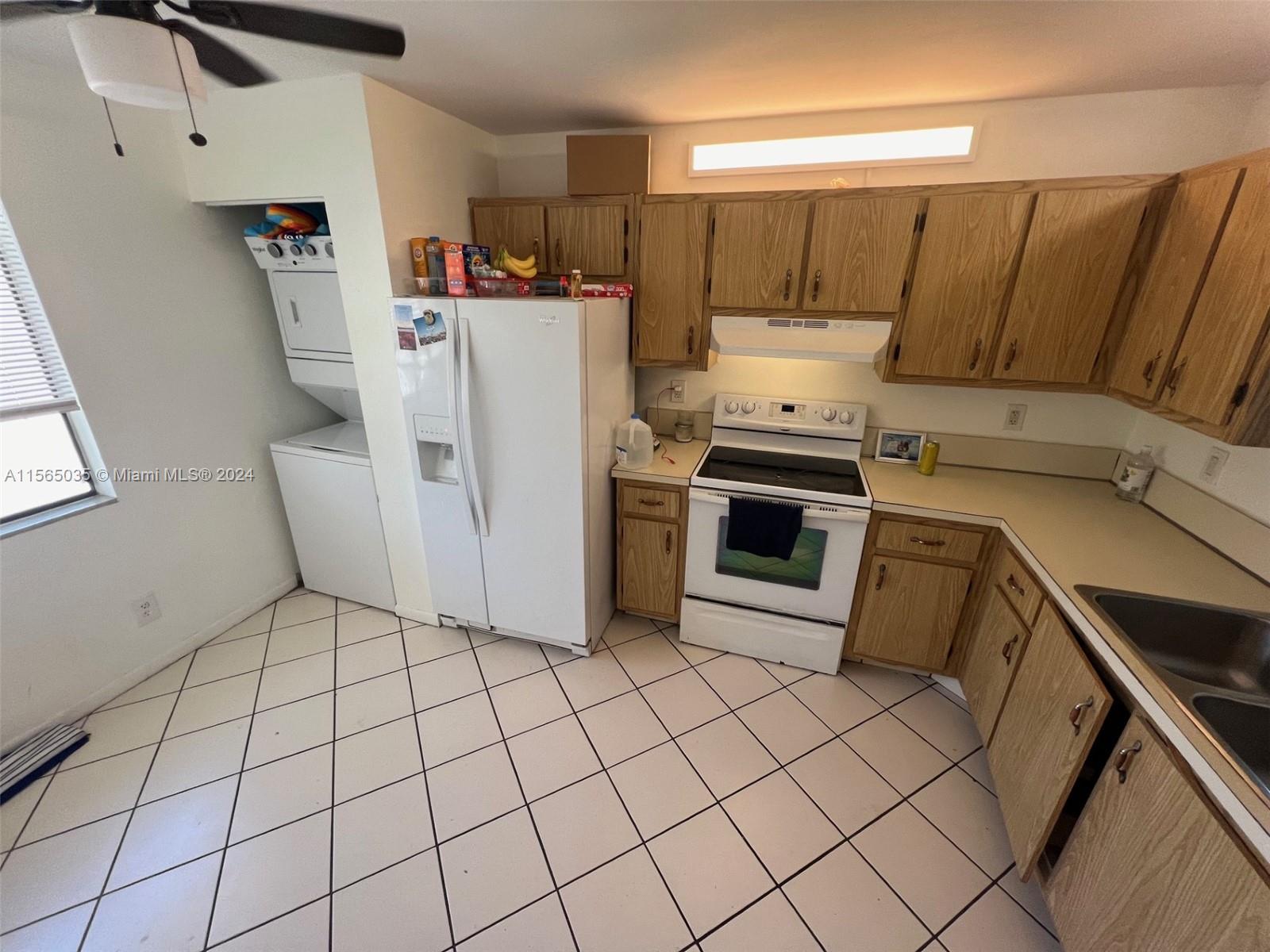 7931 Southgate Blvd E7, North Lauderdale, Florida 33068, 2 Bedrooms Bedrooms, ,2 BathroomsBathrooms,Residential,For Sale,7931 Southgate Blvd E7,A11565035
