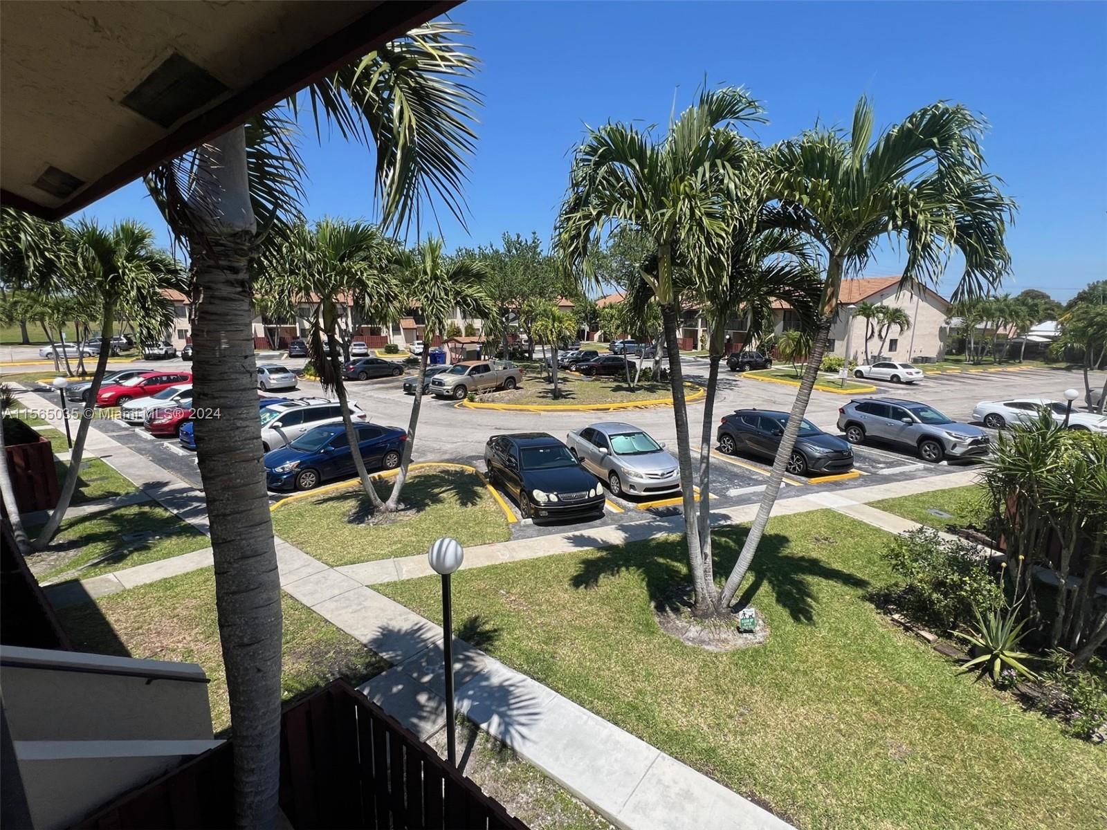 7931 Southgate Blvd E7, North Lauderdale, Florida 33068, 2 Bedrooms Bedrooms, ,2 BathroomsBathrooms,Residential,For Sale,7931 Southgate Blvd E7,A11565035
