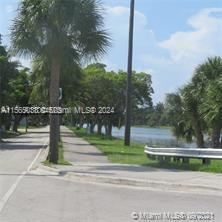 1450 NE 170th St 102, North Miami Beach, Florida 33162, 2 Bedrooms Bedrooms, ,1 BathroomBathrooms,Residential,For Sale,1450 NE 170th St 102,A11565038