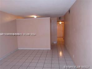 1450 NE 170th St 102, North Miami Beach, Florida 33162, 2 Bedrooms Bedrooms, ,1 BathroomBathrooms,Residential,For Sale,1450 NE 170th St 102,A11565038