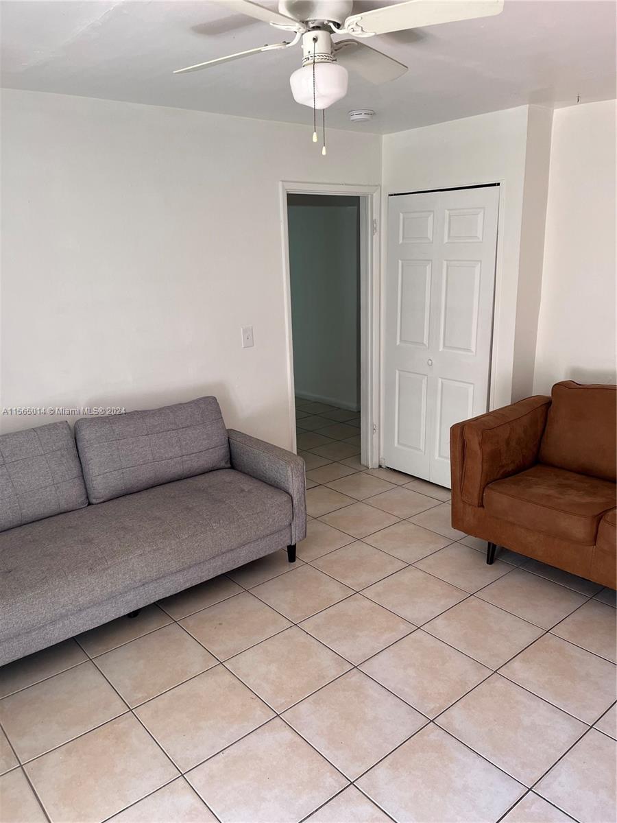 2818 Fillmore St B, Hollywood, Florida 33020, 1 Bedroom Bedrooms, ,1 BathroomBathrooms,Residentiallease,For Rent,2818 Fillmore St B,A11565014