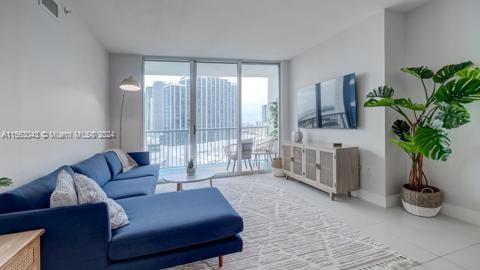 1750 N Bayshore Dr 1712, Miami, Florida 33132, 1 Bedroom Bedrooms, ,1 BathroomBathrooms,Residentiallease,For Rent,1750 N Bayshore Dr 1712,A11563043