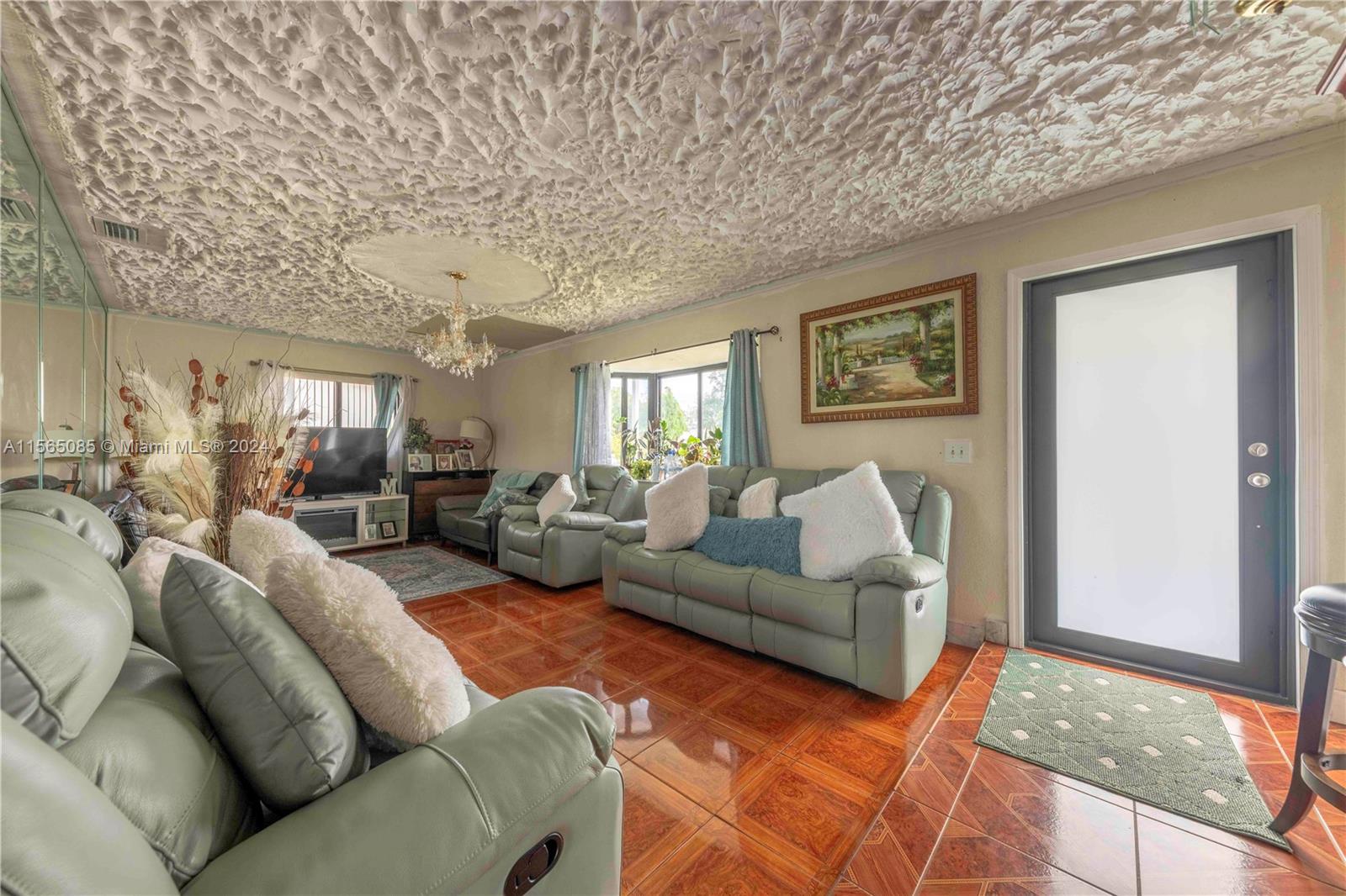 2255 Mcclellan St, Hollywood, Florida 33020, 4 Bedrooms Bedrooms, ,3 BathroomsBathrooms,Residential,For Sale,2255 Mcclellan St,A11565085