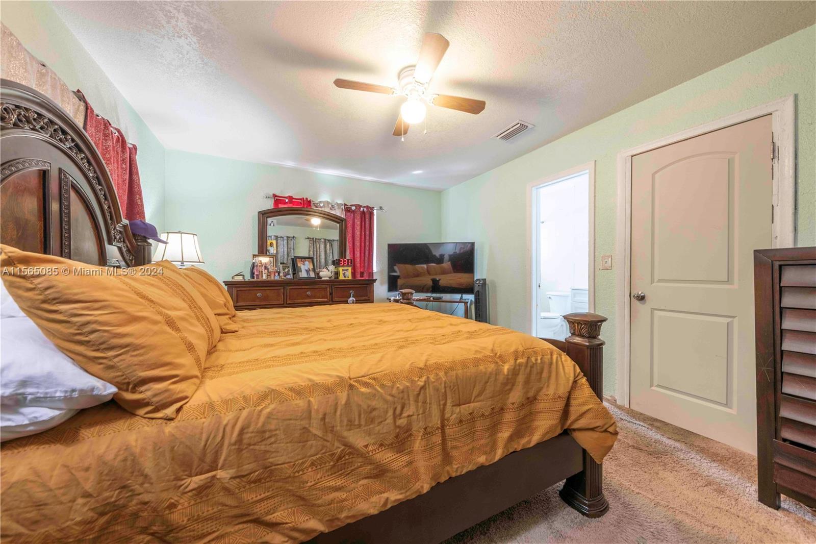 2255 Mcclellan St, Hollywood, Florida 33020, 4 Bedrooms Bedrooms, ,3 BathroomsBathrooms,Residential,For Sale,2255 Mcclellan St,A11565085