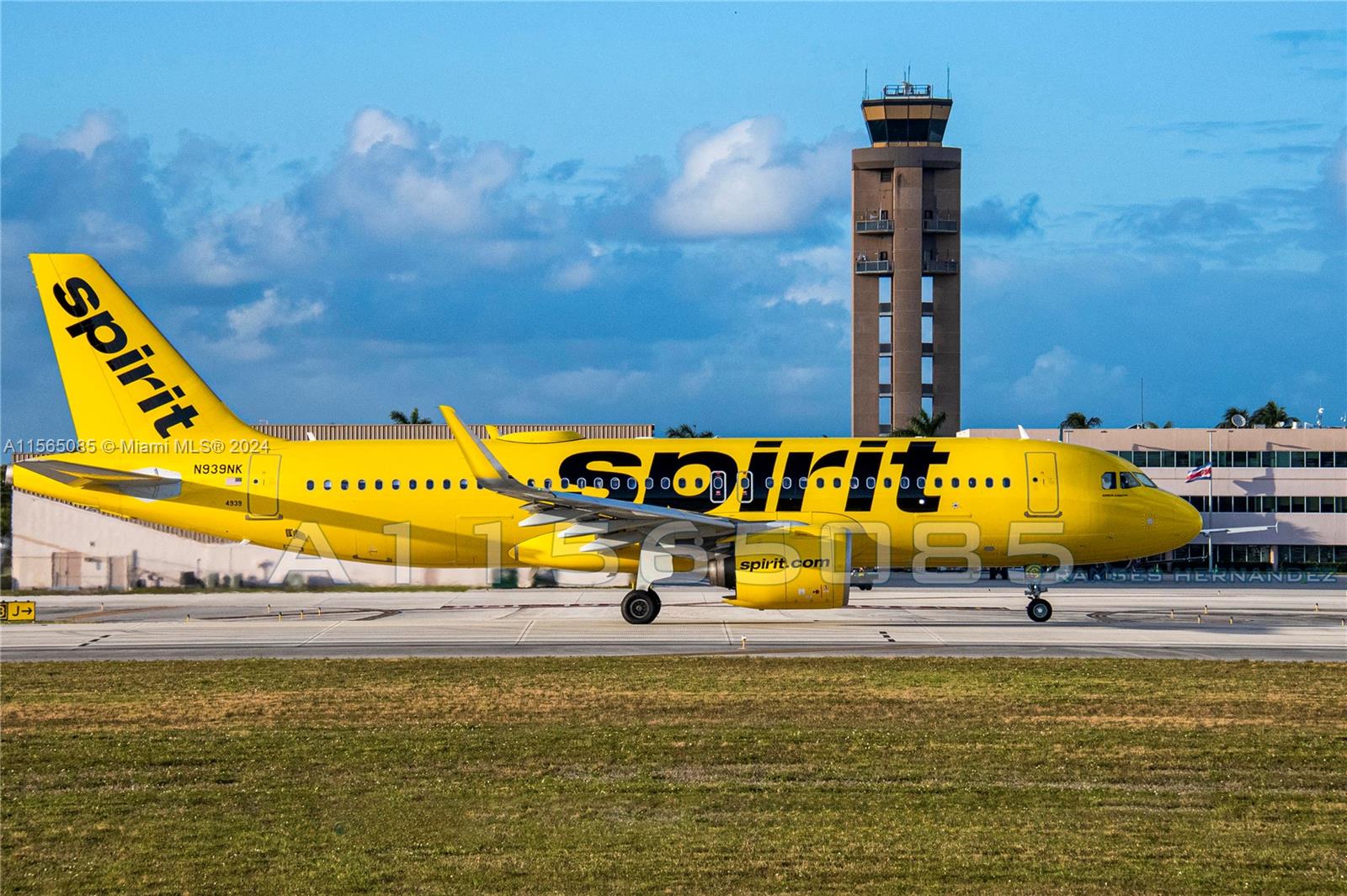 2255 Mcclellan St, Hollywood, Florida 33020, 4 Bedrooms Bedrooms, ,3 BathroomsBathrooms,Residential,For Sale,2255 Mcclellan St,A11565085