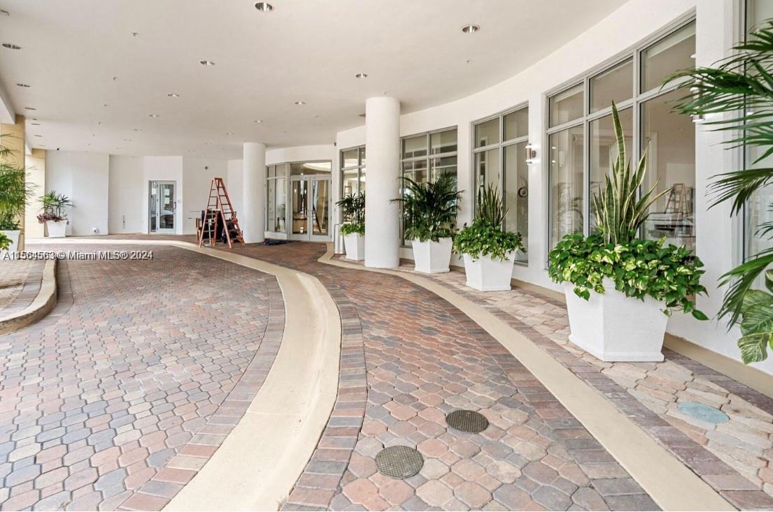 1830 RADIUS DR 816, Hollywood, Florida 33020, 1 Bedroom Bedrooms, ,1 BathroomBathrooms,Residentiallease,For Rent,1830 RADIUS DR 816,A11564563