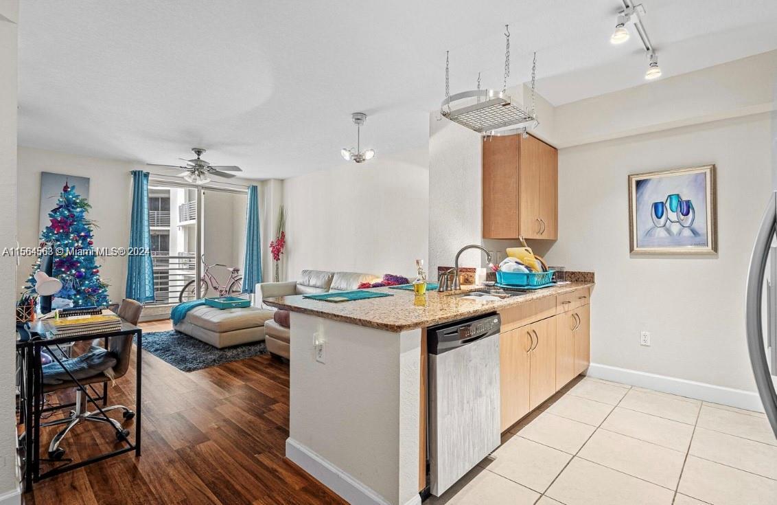 1830 RADIUS DR 816, Hollywood, Florida 33020, 1 Bedroom Bedrooms, ,1 BathroomBathrooms,Residentiallease,For Rent,1830 RADIUS DR 816,A11564563