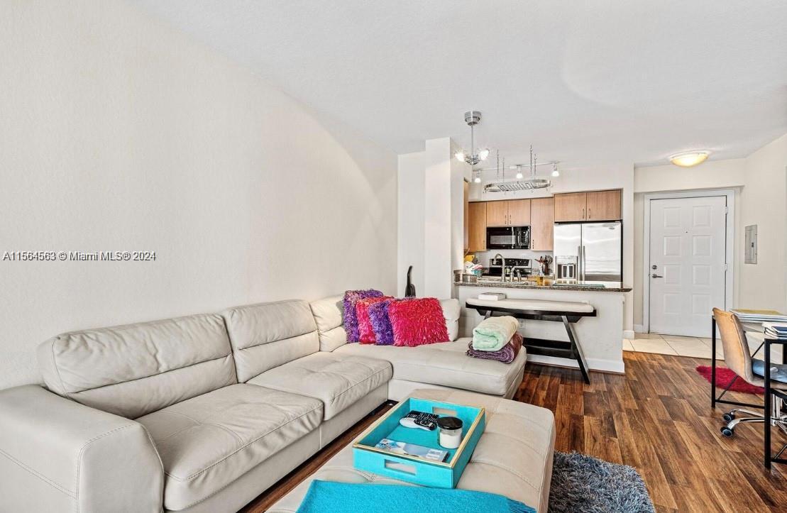 1830 RADIUS DR 816, Hollywood, Florida 33020, 1 Bedroom Bedrooms, ,1 BathroomBathrooms,Residentiallease,For Rent,1830 RADIUS DR 816,A11564563