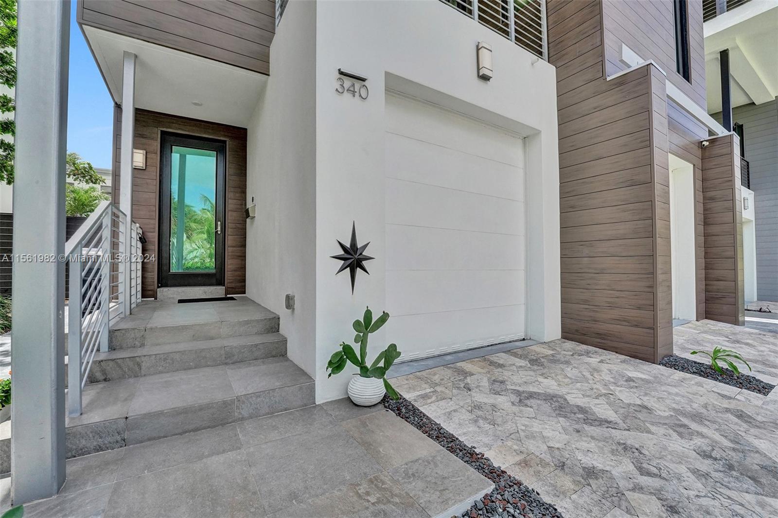 340 Balboa St, Hollywood, Florida 33019, 3 Bedrooms Bedrooms, ,2 BathroomsBathrooms,Residentiallease,For Rent,340 Balboa St,A11561982