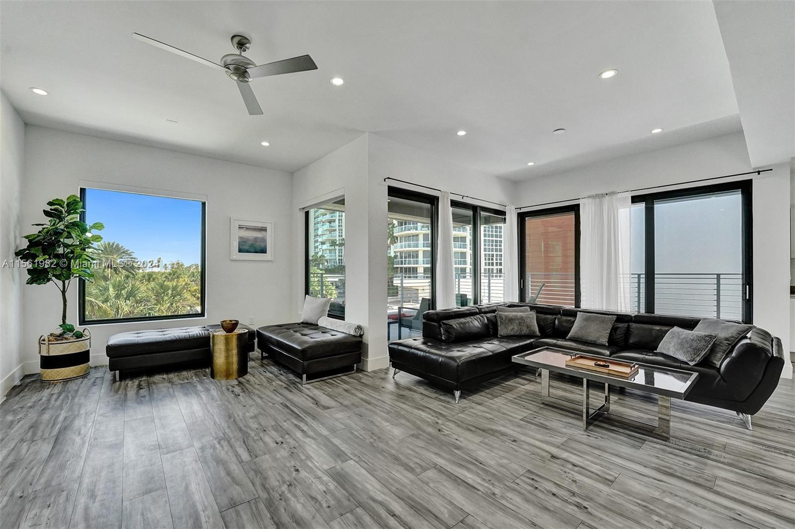 340 Balboa St, Hollywood, Florida 33019, 3 Bedrooms Bedrooms, ,2 BathroomsBathrooms,Residentiallease,For Rent,340 Balboa St,A11561982