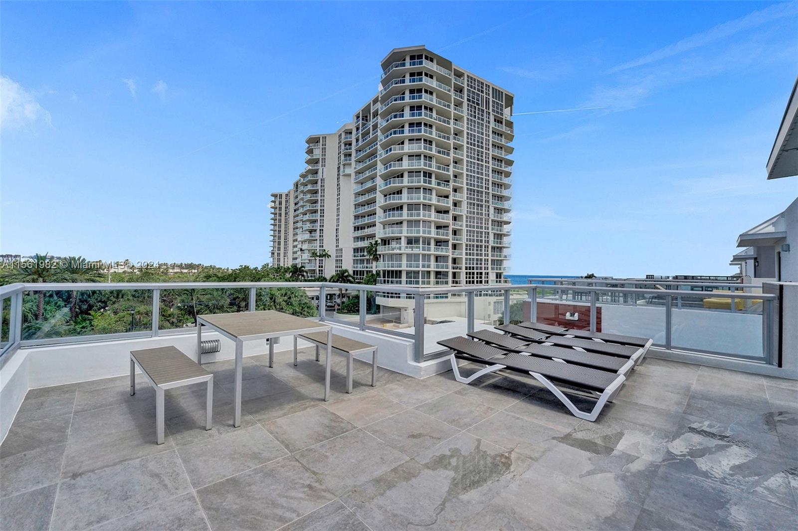 340 Balboa St, Hollywood, Florida 33019, 3 Bedrooms Bedrooms, ,2 BathroomsBathrooms,Residentiallease,For Rent,340 Balboa St,A11561982