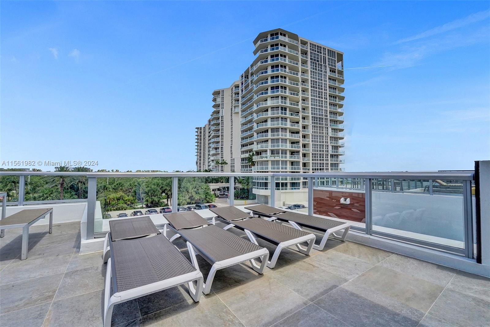 340 Balboa St, Hollywood, Florida 33019, 3 Bedrooms Bedrooms, ,2 BathroomsBathrooms,Residentiallease,For Rent,340 Balboa St,A11561982