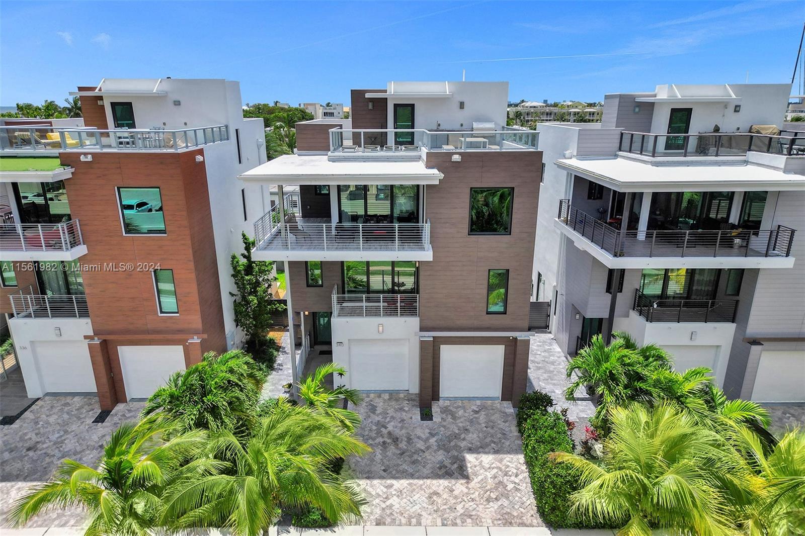 340 Balboa St, Hollywood, Florida 33019, 3 Bedrooms Bedrooms, ,2 BathroomsBathrooms,Residentiallease,For Rent,340 Balboa St,A11561982