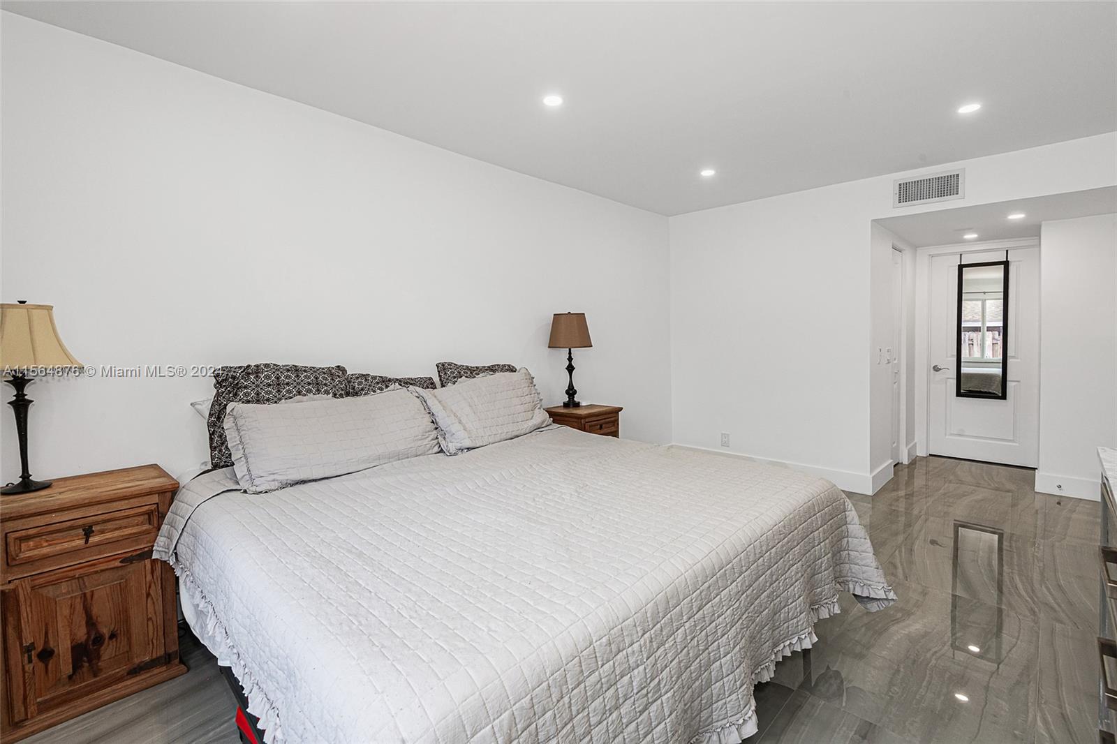 2634 N 38th Ave, Hollywood, Florida 33021, 3 Bedrooms Bedrooms, ,2 BathroomsBathrooms,Residential,For Sale,2634 N 38th Ave,A11564876