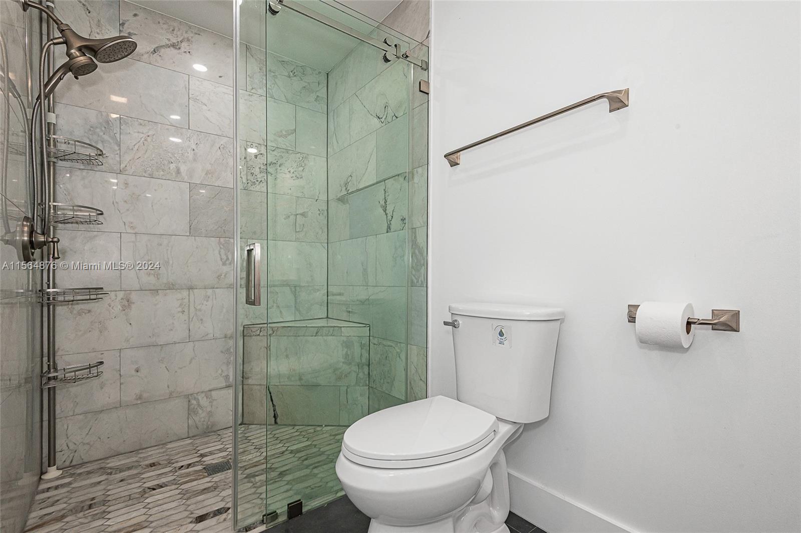 2634 N 38th Ave, Hollywood, Florida 33021, 3 Bedrooms Bedrooms, ,2 BathroomsBathrooms,Residential,For Sale,2634 N 38th Ave,A11564876