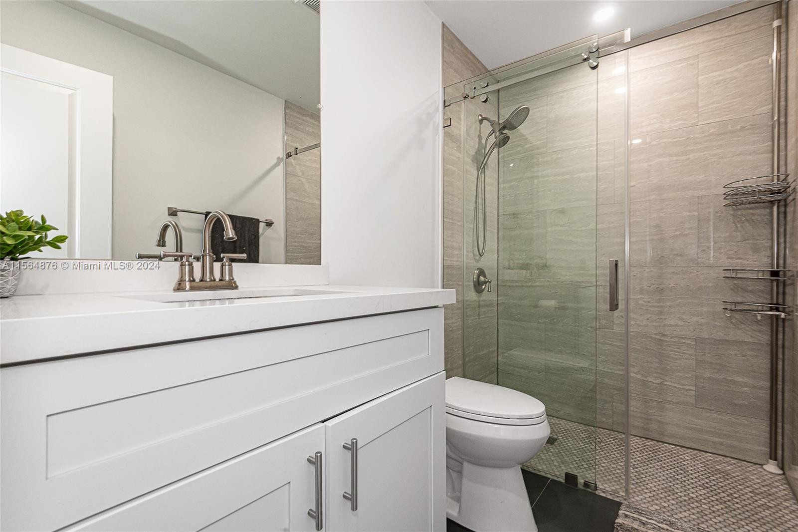 2634 N 38th Ave, Hollywood, Florida 33021, 3 Bedrooms Bedrooms, ,2 BathroomsBathrooms,Residential,For Sale,2634 N 38th Ave,A11564876