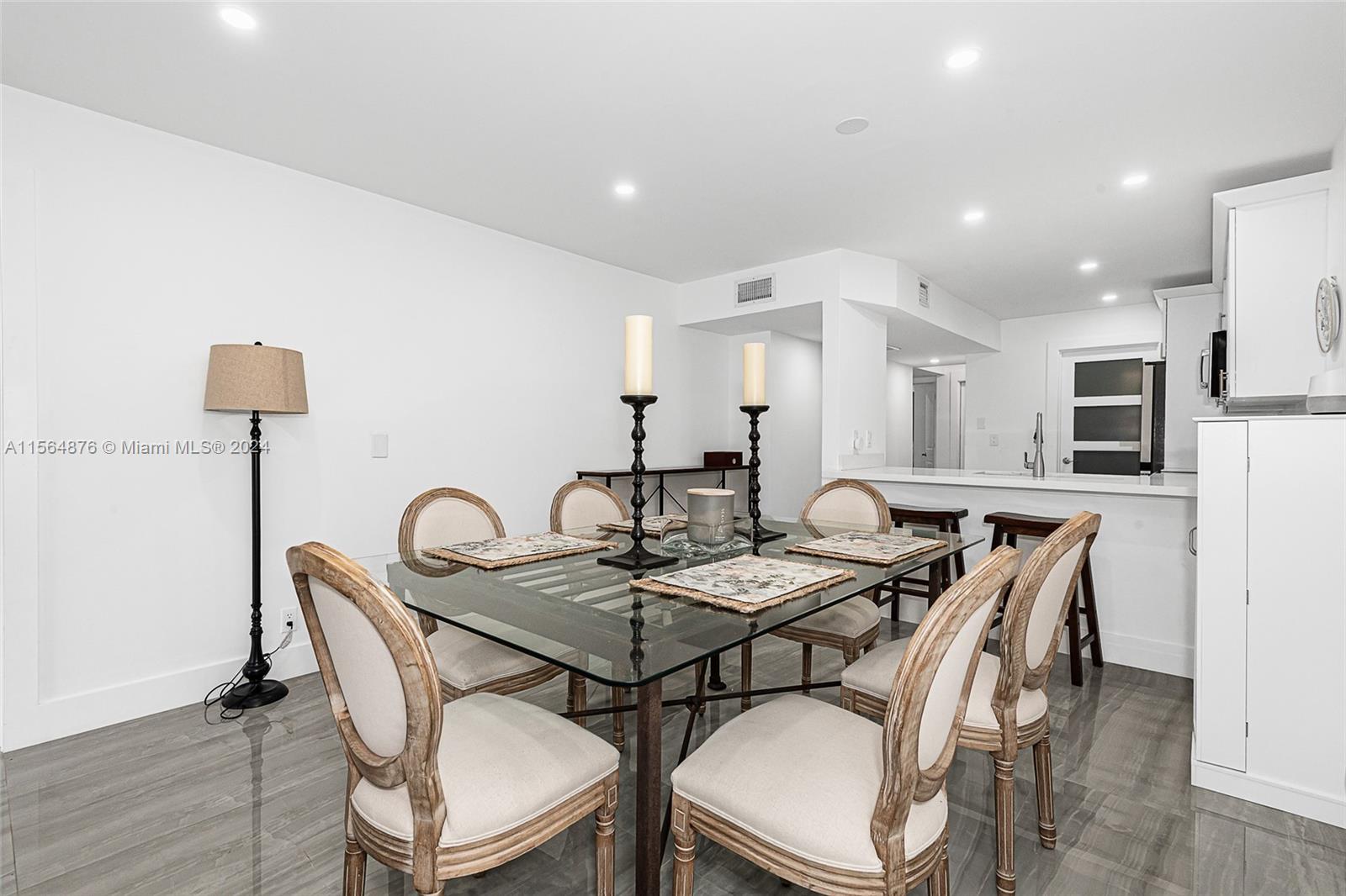 2634 N 38th Ave, Hollywood, Florida 33021, 3 Bedrooms Bedrooms, ,2 BathroomsBathrooms,Residential,For Sale,2634 N 38th Ave,A11564876