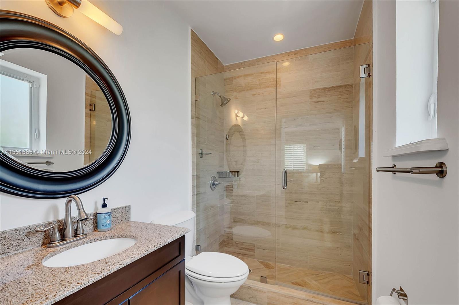 1221 Aguila Ave, Coral Gables, Florida 33134, 2 Bedrooms Bedrooms, ,2 BathroomsBathrooms,Residential,For Sale,1221 Aguila Ave,A11561883