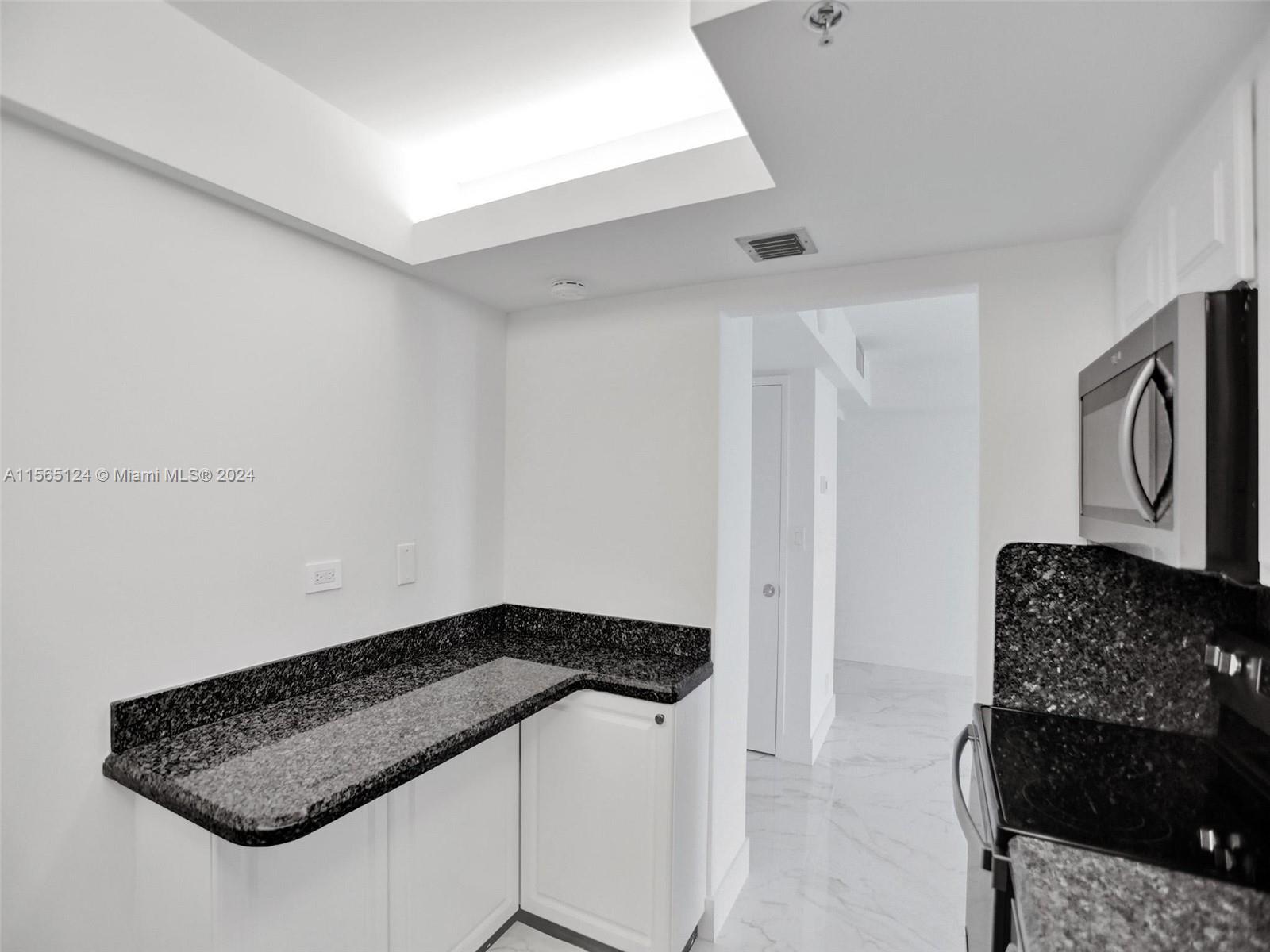 20355 NE 34th Ct 1222, Aventura, Florida 33180, 2 Bedrooms Bedrooms, ,2 BathroomsBathrooms,Residential,For Sale,20355 NE 34th Ct 1222,A11565124