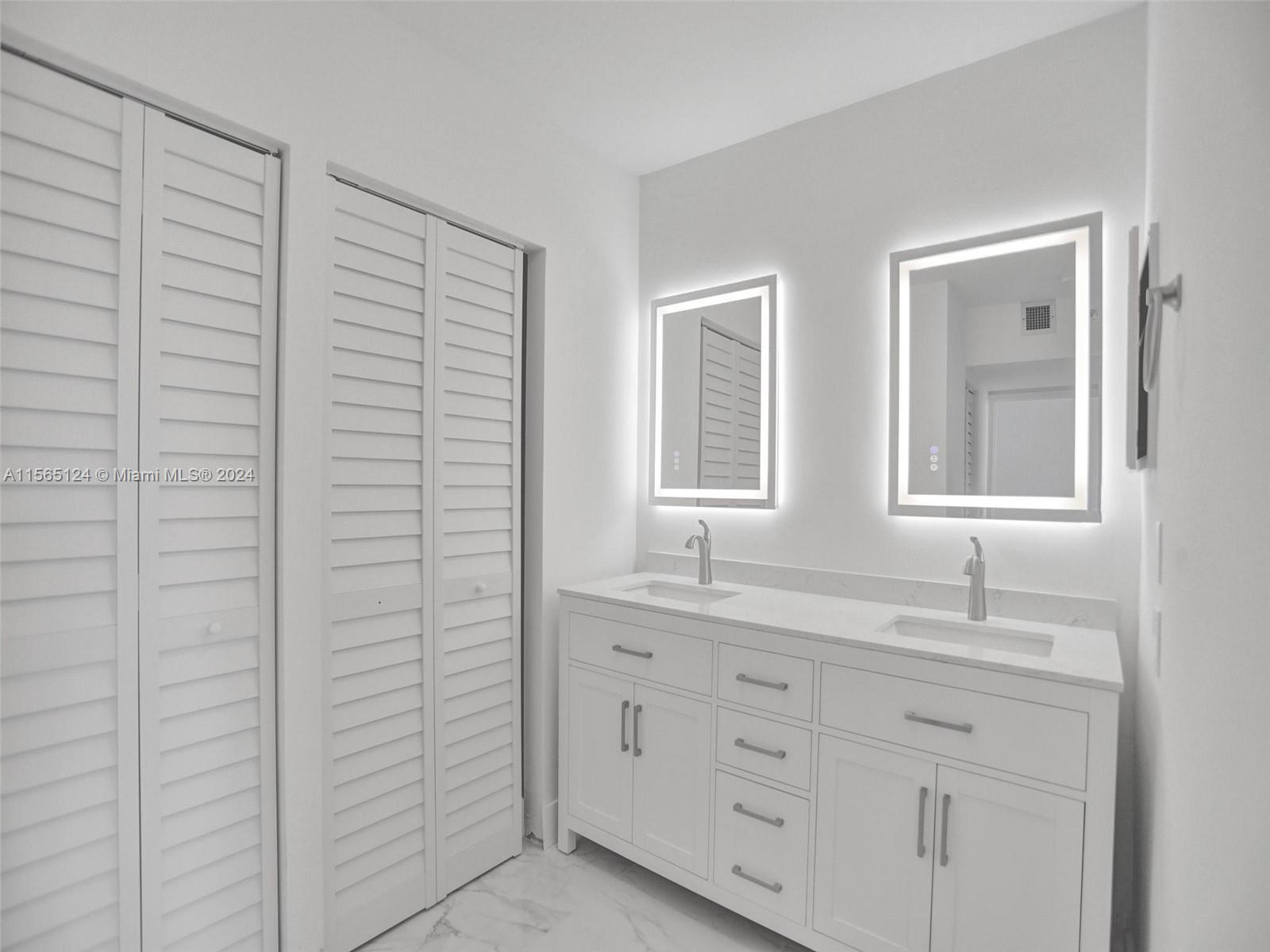 20355 NE 34th Ct 1222, Aventura, Florida 33180, 2 Bedrooms Bedrooms, ,2 BathroomsBathrooms,Residential,For Sale,20355 NE 34th Ct 1222,A11565124