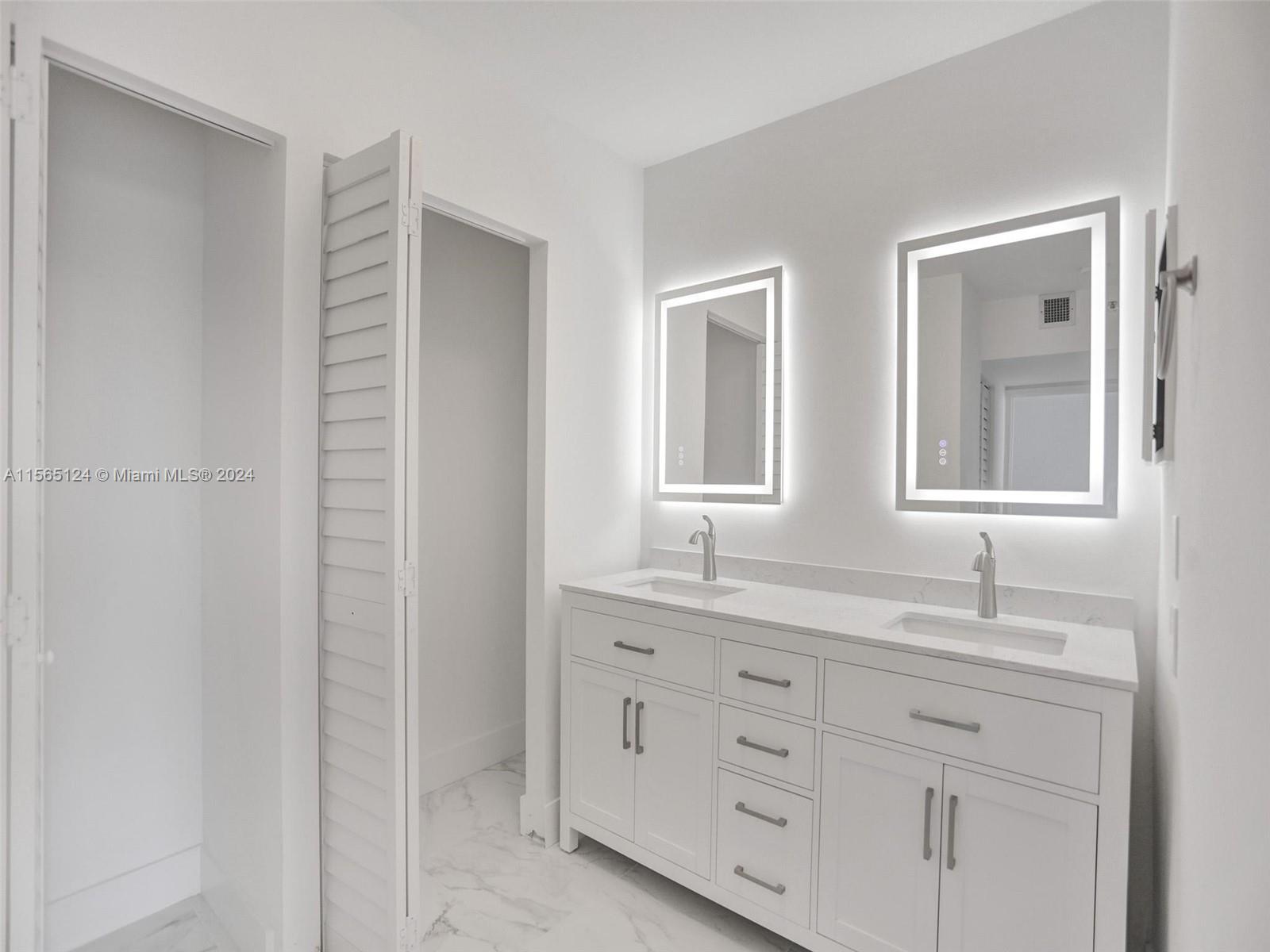 20355 NE 34th Ct 1222, Aventura, Florida 33180, 2 Bedrooms Bedrooms, ,2 BathroomsBathrooms,Residential,For Sale,20355 NE 34th Ct 1222,A11565124