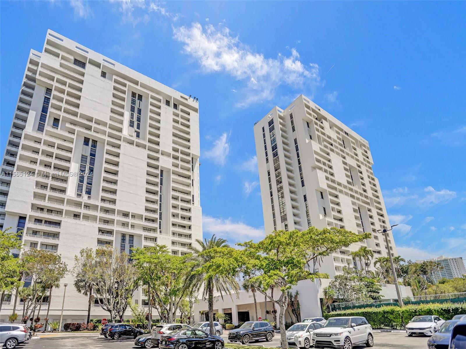 20355 NE 34th Ct 1222, Aventura, Florida 33180, 2 Bedrooms Bedrooms, ,2 BathroomsBathrooms,Residential,For Sale,20355 NE 34th Ct 1222,A11565124