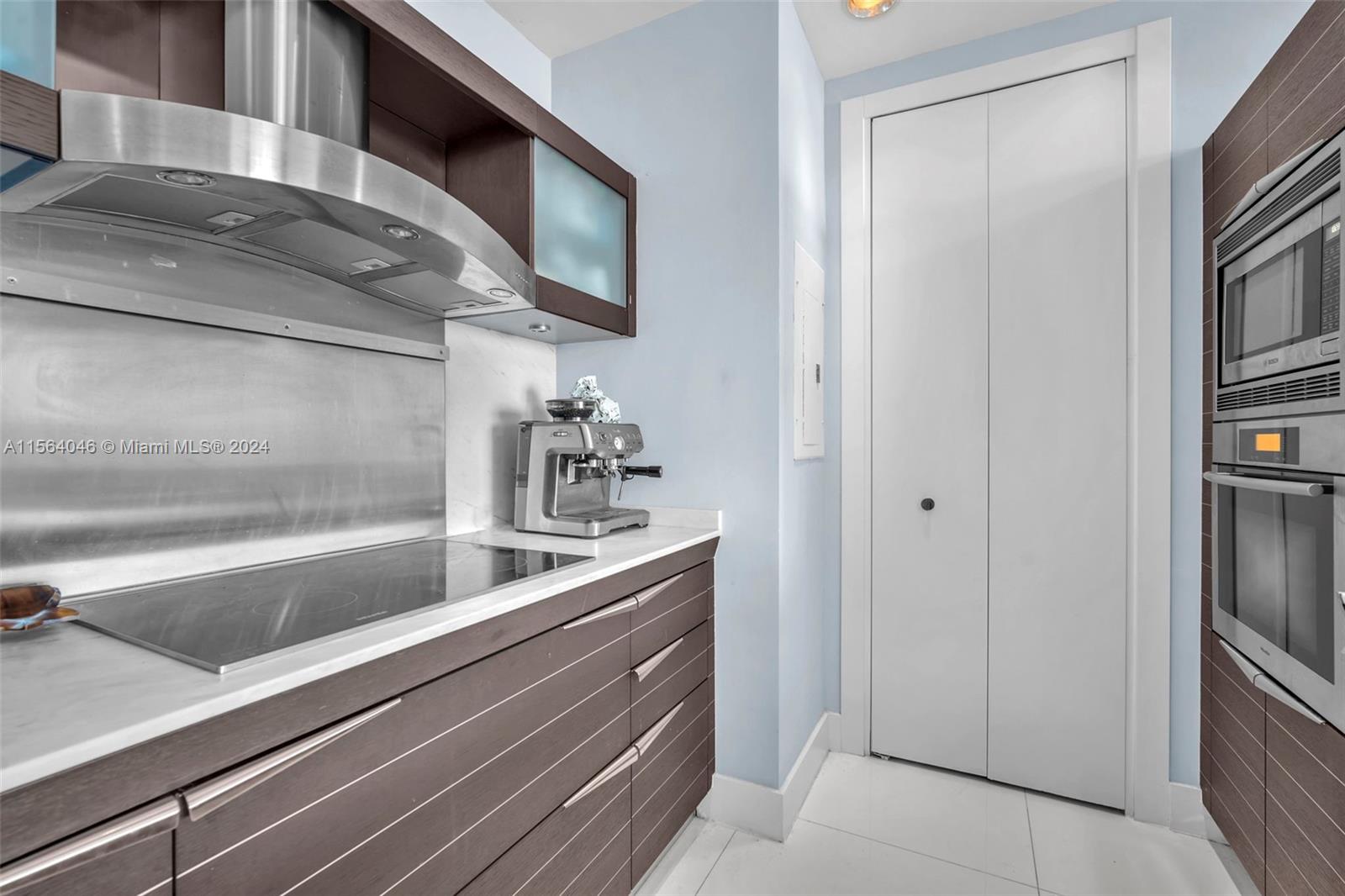 200 Biscayne Boulevard Way 4810, Miami, Florida 33131, 2 Bedrooms Bedrooms, ,2 BathroomsBathrooms,Residential,For Sale,200 Biscayne Boulevard Way 4810,A11564046