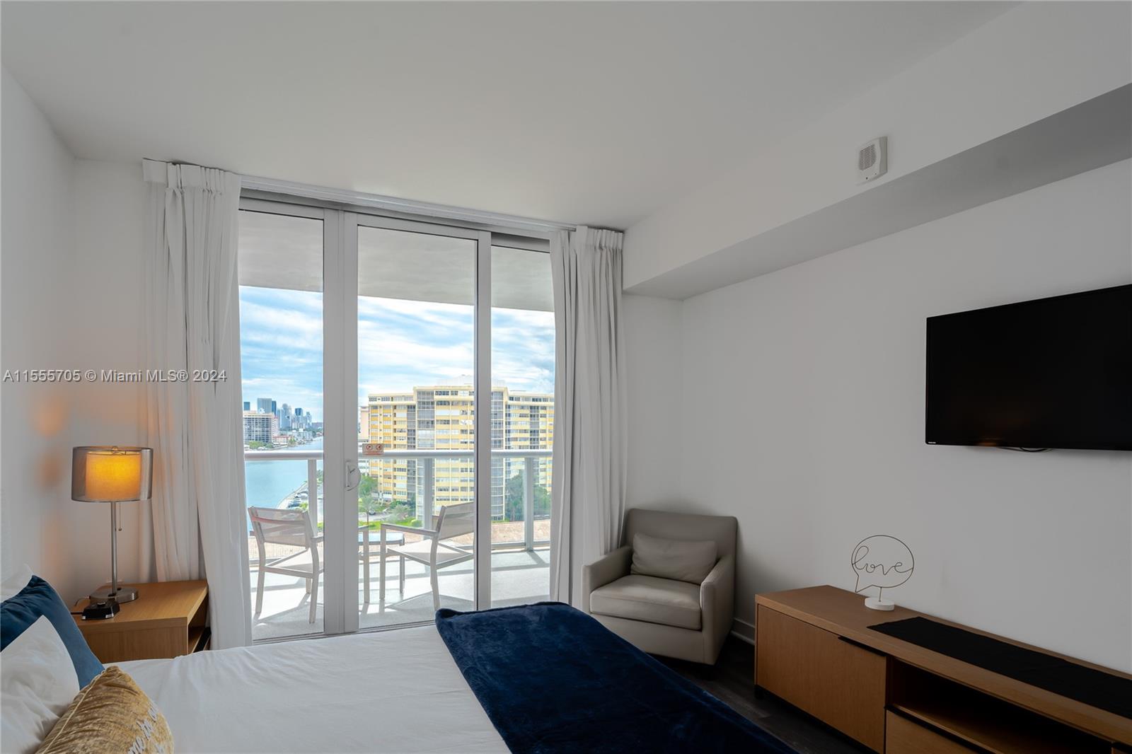 2602 E Hallandale Beach Blvd R1007, Hallandale Beach, Florida 33009, 2 Bedrooms Bedrooms, ,2 BathroomsBathrooms,Residential,For Sale,2602 E Hallandale Beach Blvd R1007,A11555705