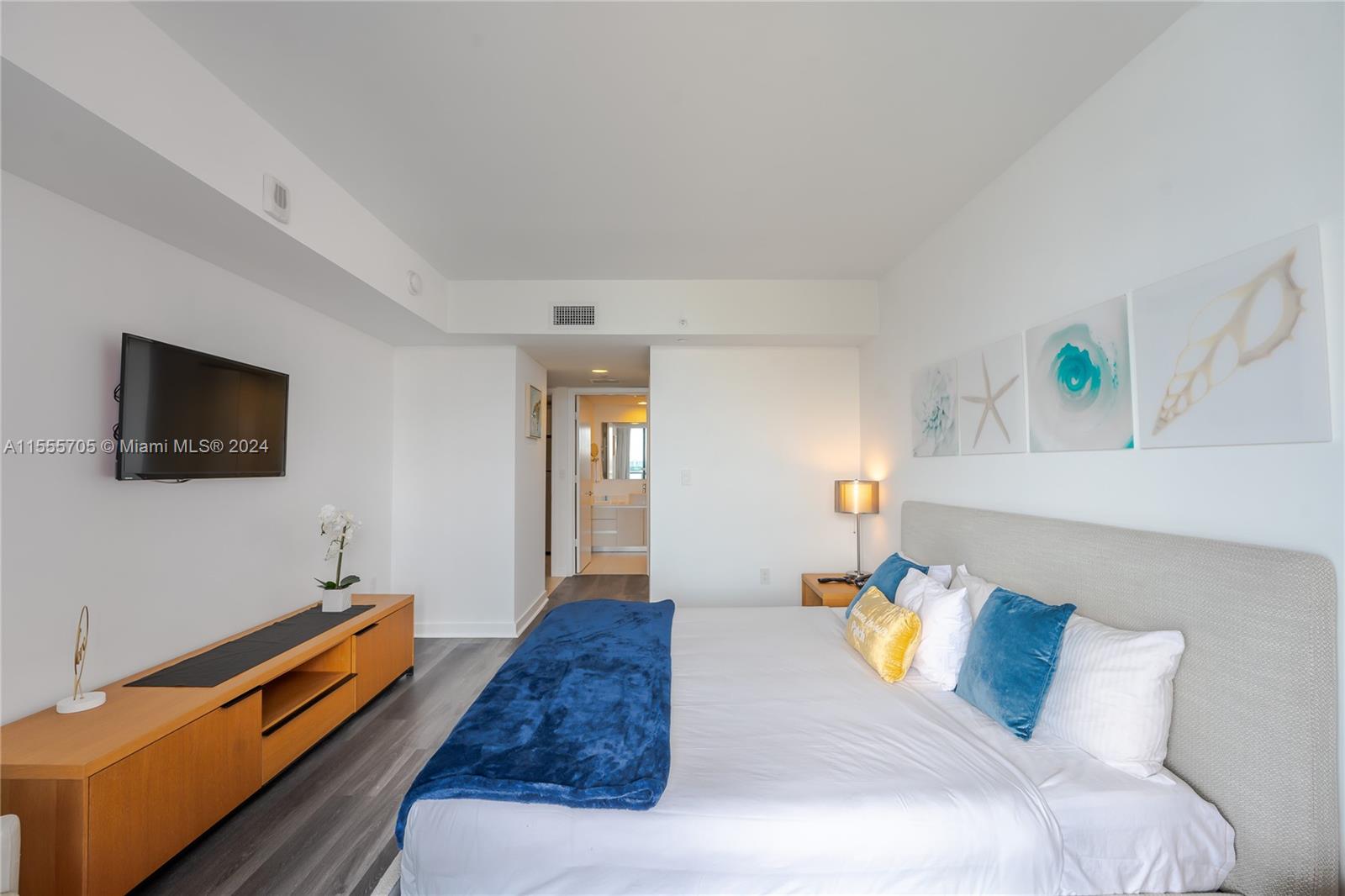 2602 E Hallandale Beach Blvd R1007, Hallandale Beach, Florida 33009, 2 Bedrooms Bedrooms, ,2 BathroomsBathrooms,Residential,For Sale,2602 E Hallandale Beach Blvd R1007,A11555705