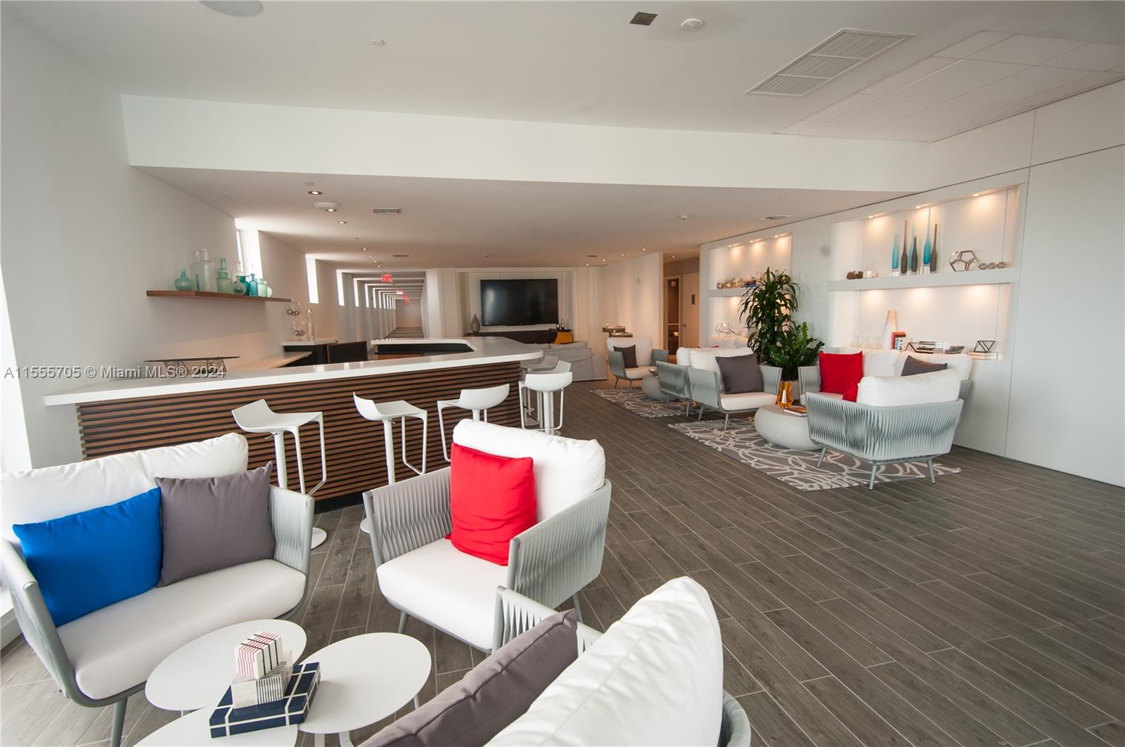 2602 E Hallandale Beach Blvd R1007, Hallandale Beach, Florida 33009, 2 Bedrooms Bedrooms, ,2 BathroomsBathrooms,Residential,For Sale,2602 E Hallandale Beach Blvd R1007,A11555705