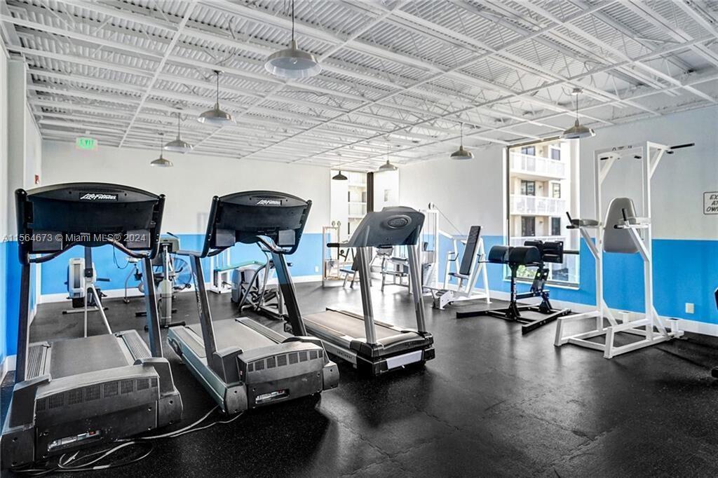 1600 S Ocean Dr 5A, Hollywood, Florida 33019, 2 Bedrooms Bedrooms, ,2 BathroomsBathrooms,Residentiallease,For Rent,1600 S Ocean Dr 5A,A11564673