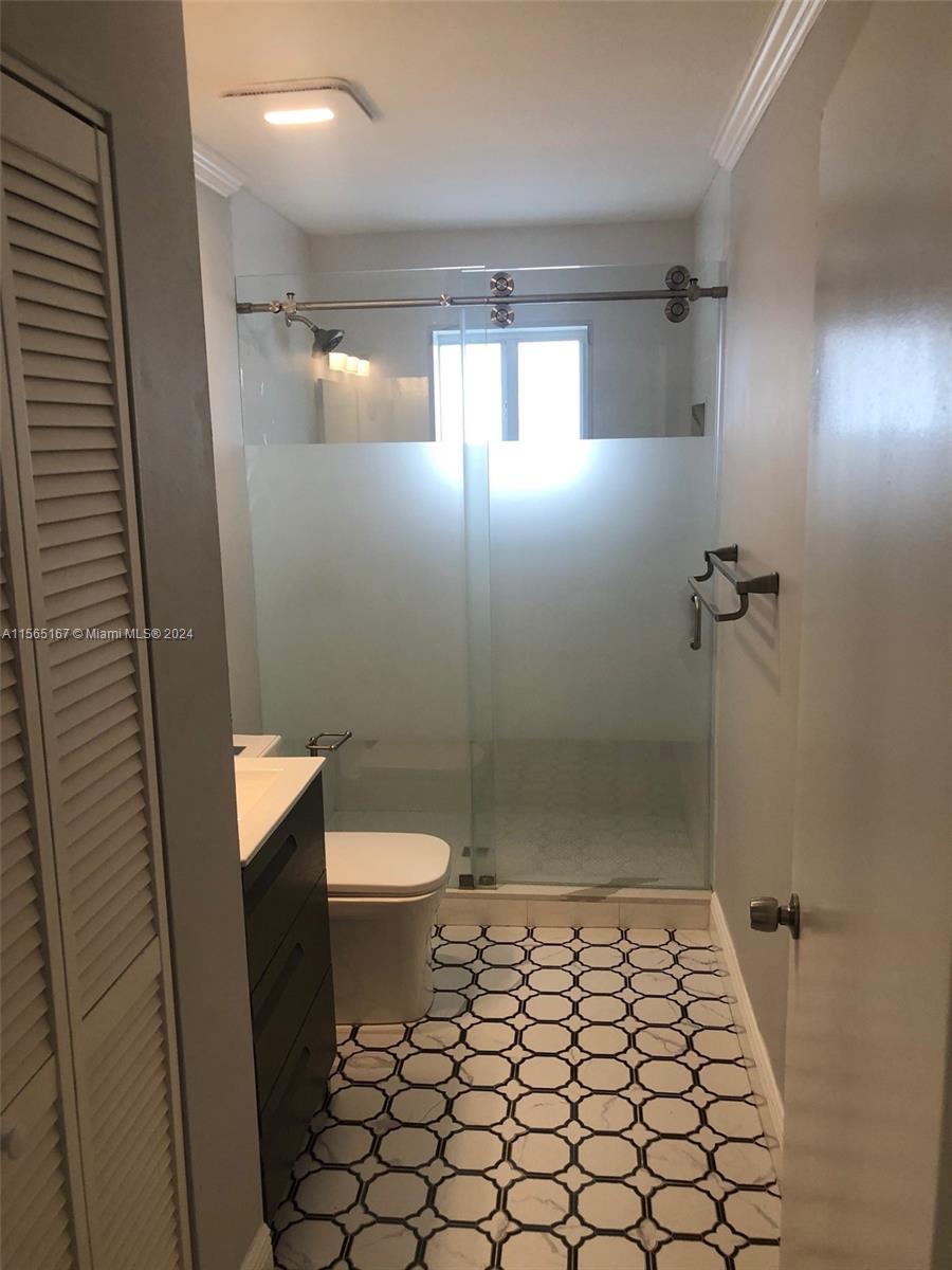 3085 SW 19th St B, Miami, Florida 33145, 3 Bedrooms Bedrooms, ,2 BathroomsBathrooms,Residentiallease,For Rent,3085 SW 19th St B,A11565167