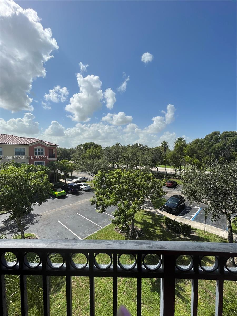 4706 SW 160th Ave 131, Miramar, Florida 33027, 2 Bedrooms Bedrooms, ,2 BathroomsBathrooms,Residential,For Sale,4706 SW 160th Ave 131,A11565136