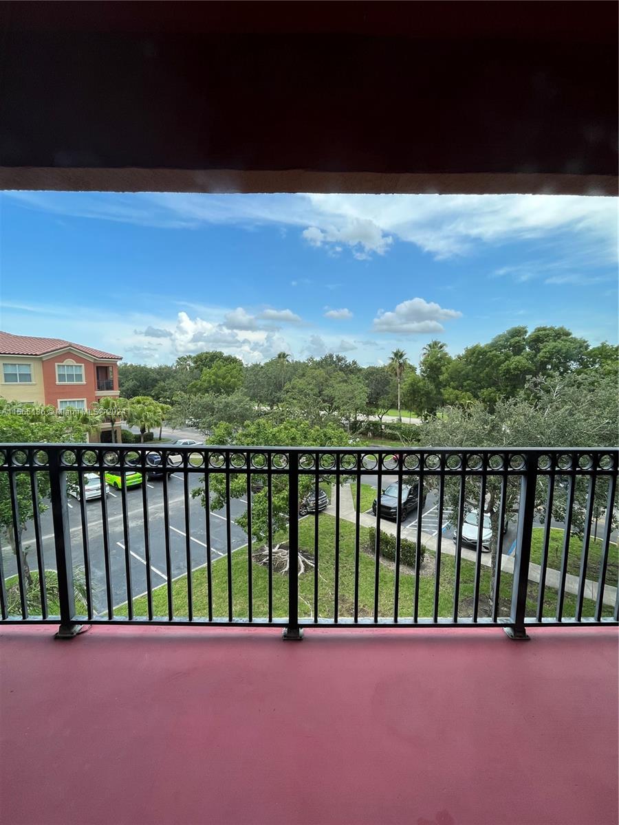 4706 SW 160th Ave 131, Miramar, Florida 33027, 2 Bedrooms Bedrooms, ,2 BathroomsBathrooms,Residential,For Sale,4706 SW 160th Ave 131,A11565136