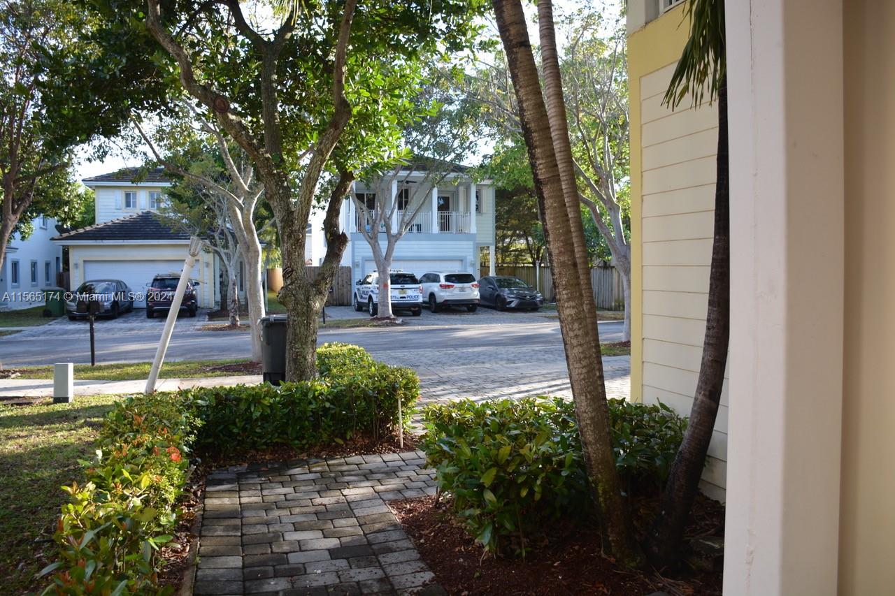 3147 NE 4th St 3147, Homestead, Florida 33033, 3 Bedrooms Bedrooms, ,2 BathroomsBathrooms,Residentiallease,For Rent,3147 NE 4th St 3147,A11565174