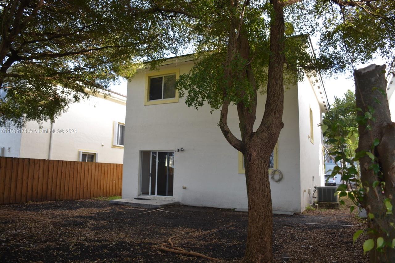 3147 NE 4th St 3147, Homestead, Florida 33033, 3 Bedrooms Bedrooms, ,2 BathroomsBathrooms,Residentiallease,For Rent,3147 NE 4th St 3147,A11565174