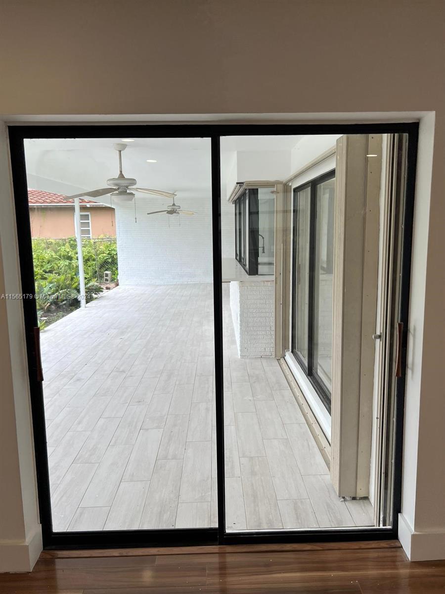3640 N 46th Ave, Hollywood, Florida 33021, 4 Bedrooms Bedrooms, ,2 BathroomsBathrooms,Residentiallease,For Rent,3640 N 46th Ave,A11565179
