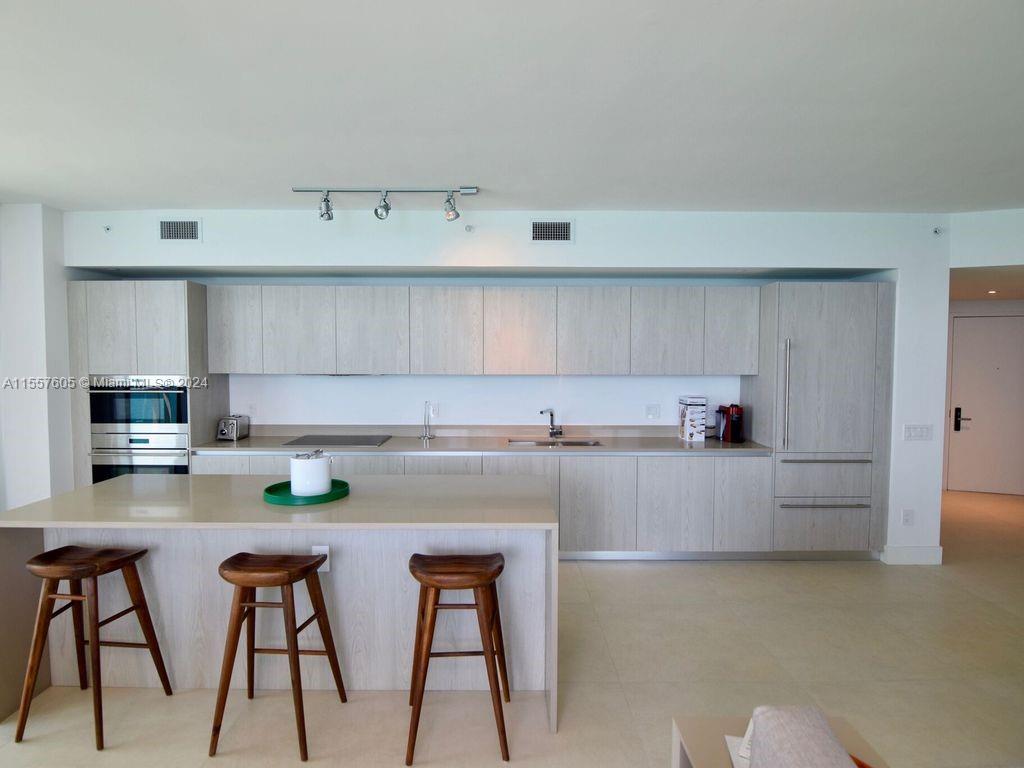 4111 S Ocean Dr 1101, Hollywood, Florida 33019, 3 Bedrooms Bedrooms, ,3 BathroomsBathrooms,Residential,For Sale,4111 S Ocean Dr 1101,A11557605