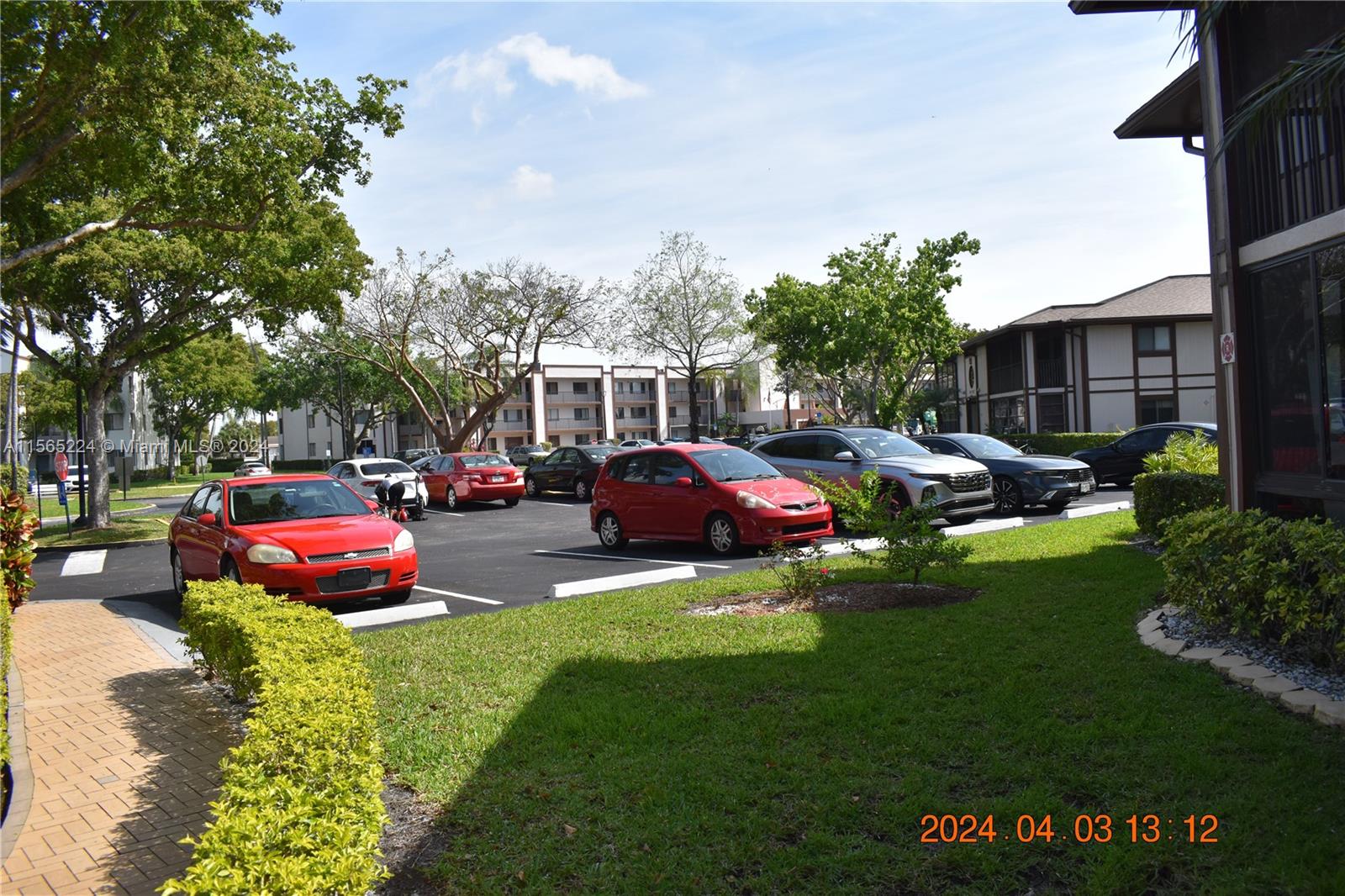 9338 S Belfort Cir 213, Tamarac, Florida 33321, 2 Bedrooms Bedrooms, ,2 BathroomsBathrooms,Residential,For Sale,9338 S Belfort Cir 213,A11565224