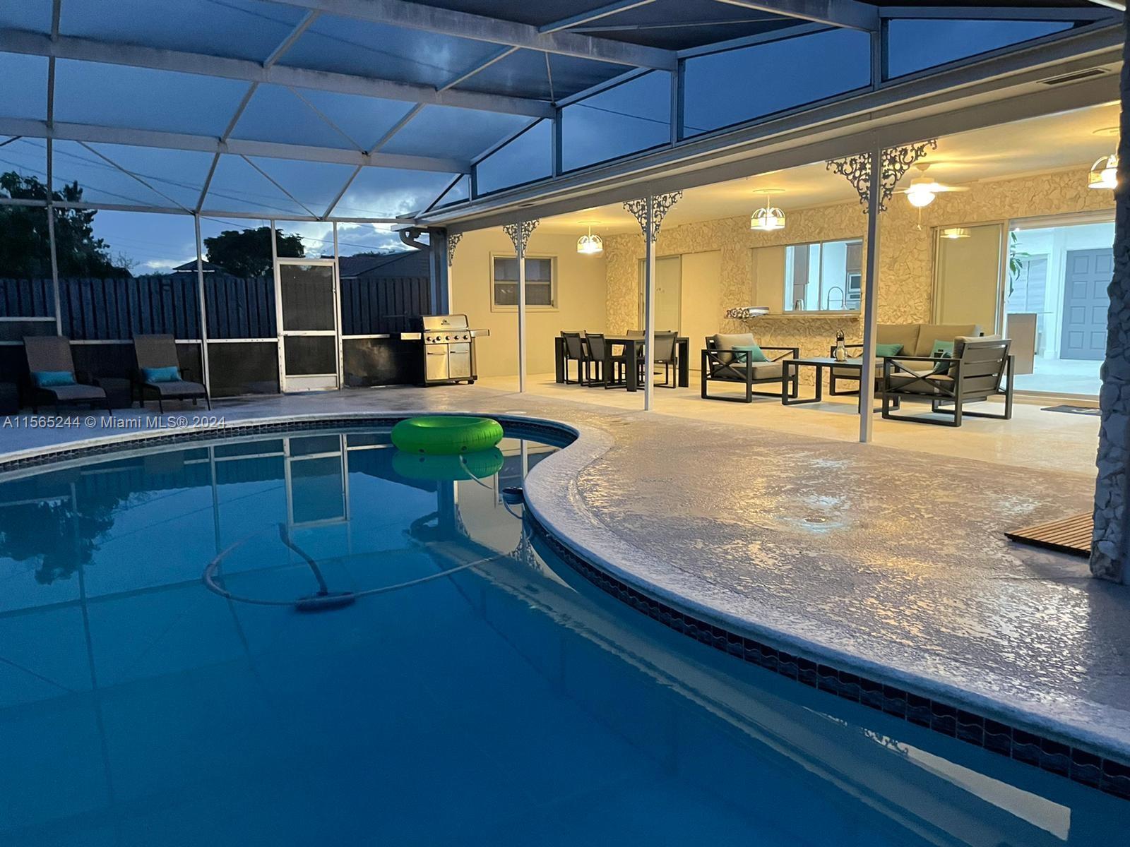 4516 Madison St, Hollywood, Florida 33021, 4 Bedrooms Bedrooms, ,2 BathroomsBathrooms,Residential,For Sale,4516 Madison St,A11565244