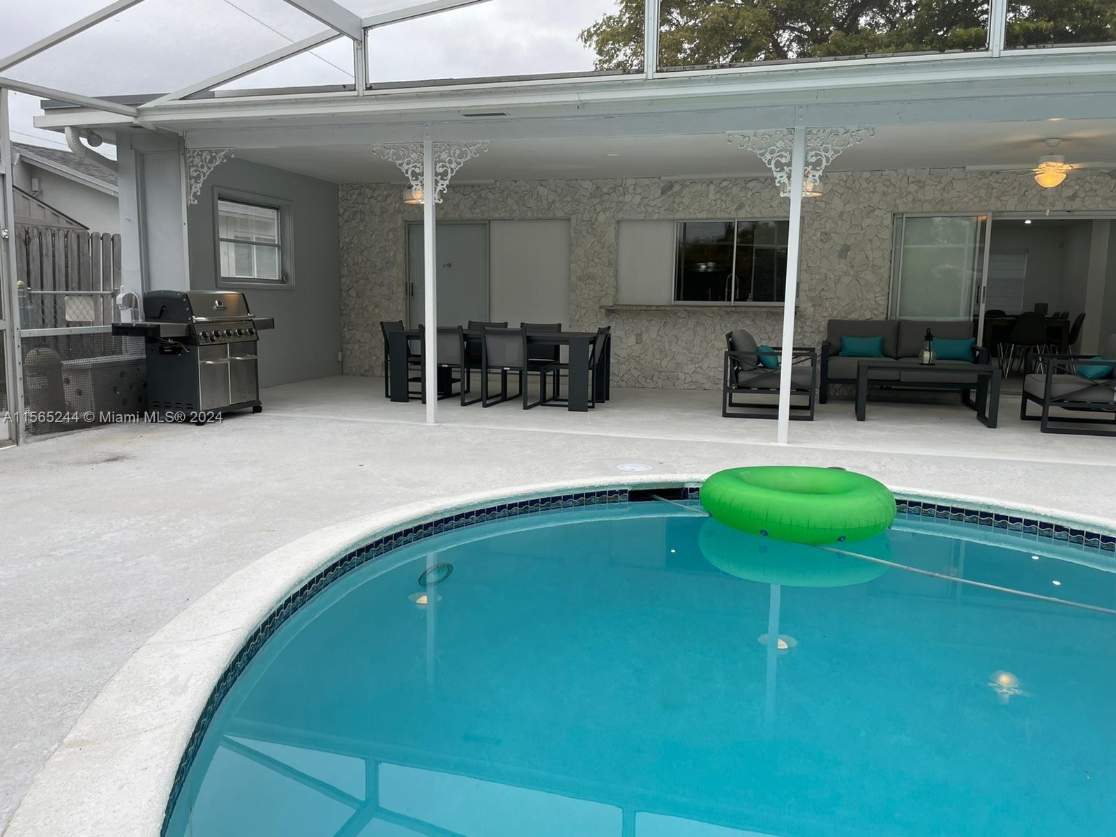 4516 Madison St, Hollywood, Florida 33021, 4 Bedrooms Bedrooms, ,2 BathroomsBathrooms,Residential,For Sale,4516 Madison St,A11565244